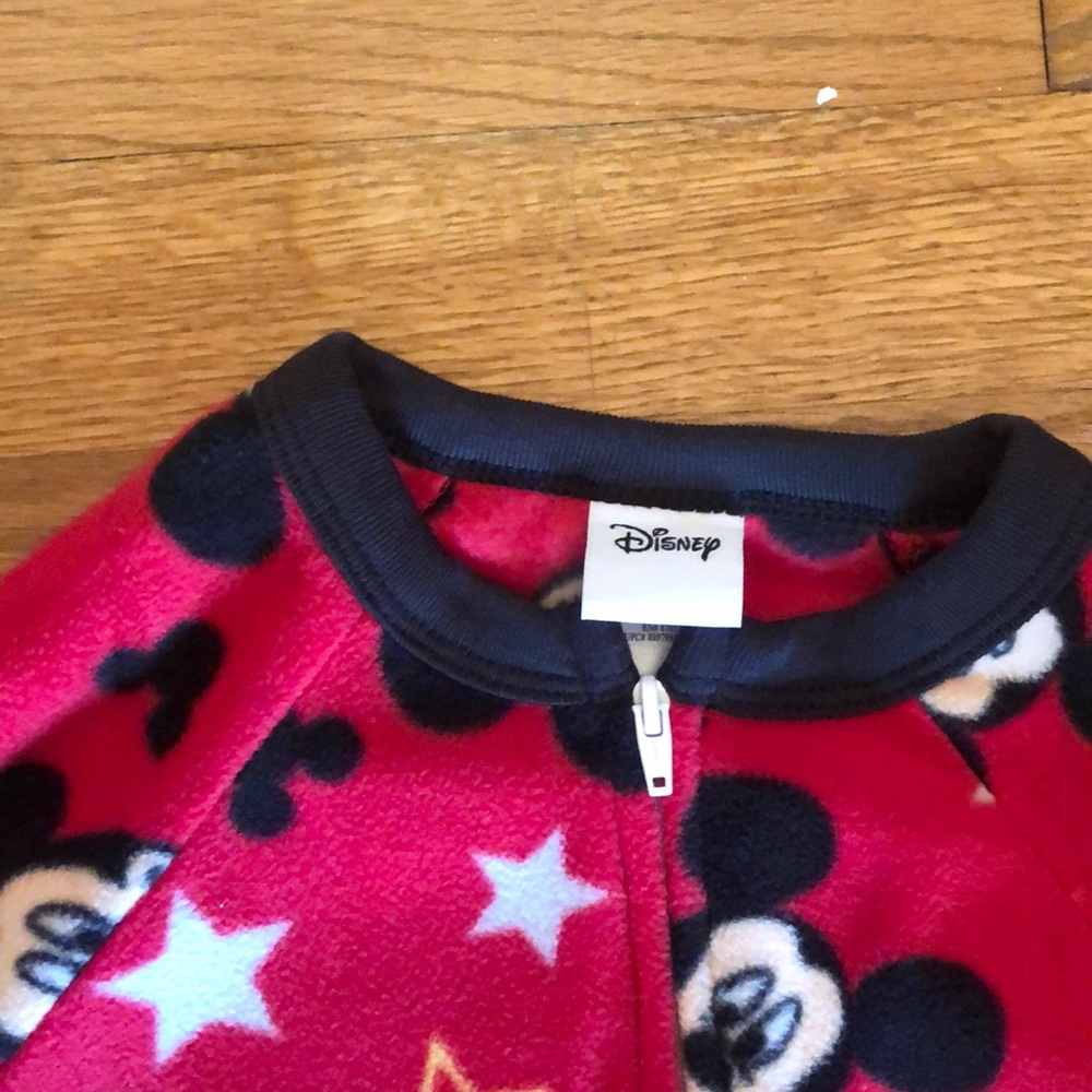 Disney PJ - Picture 2 of 6
